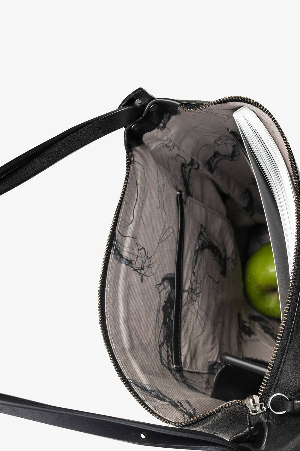 AMPLE ed.1 patent black – INA KENT Online Store