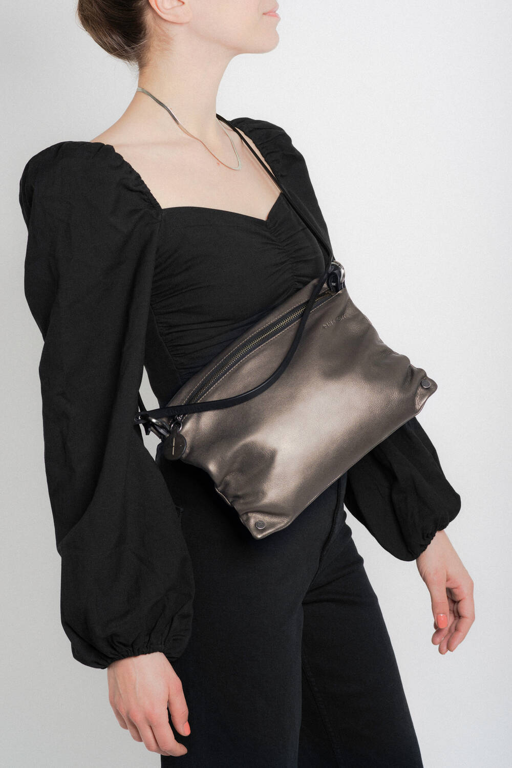 MOONLIT ed.1 silky mud gold – INA KENT Online Store