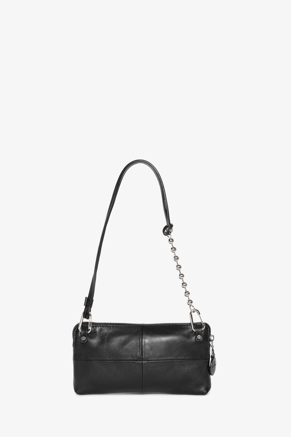  INA KENT IVIET bag in black leather with shoulder strap and chain detail, against a white background.