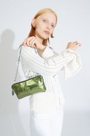 INA KENT Tasche IVIET ed.3 in crackled guacamole mit kurzem Trageriemen.